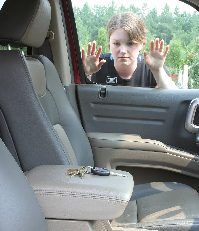 Logan Locksmith Shop North Little Rock, AR 501-404-0154 - locked-keys-in-car